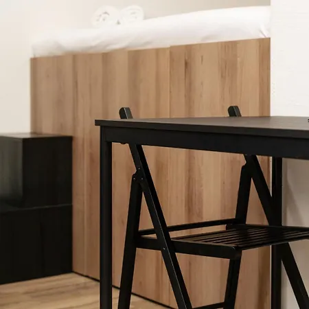 Air 218 Apartman *